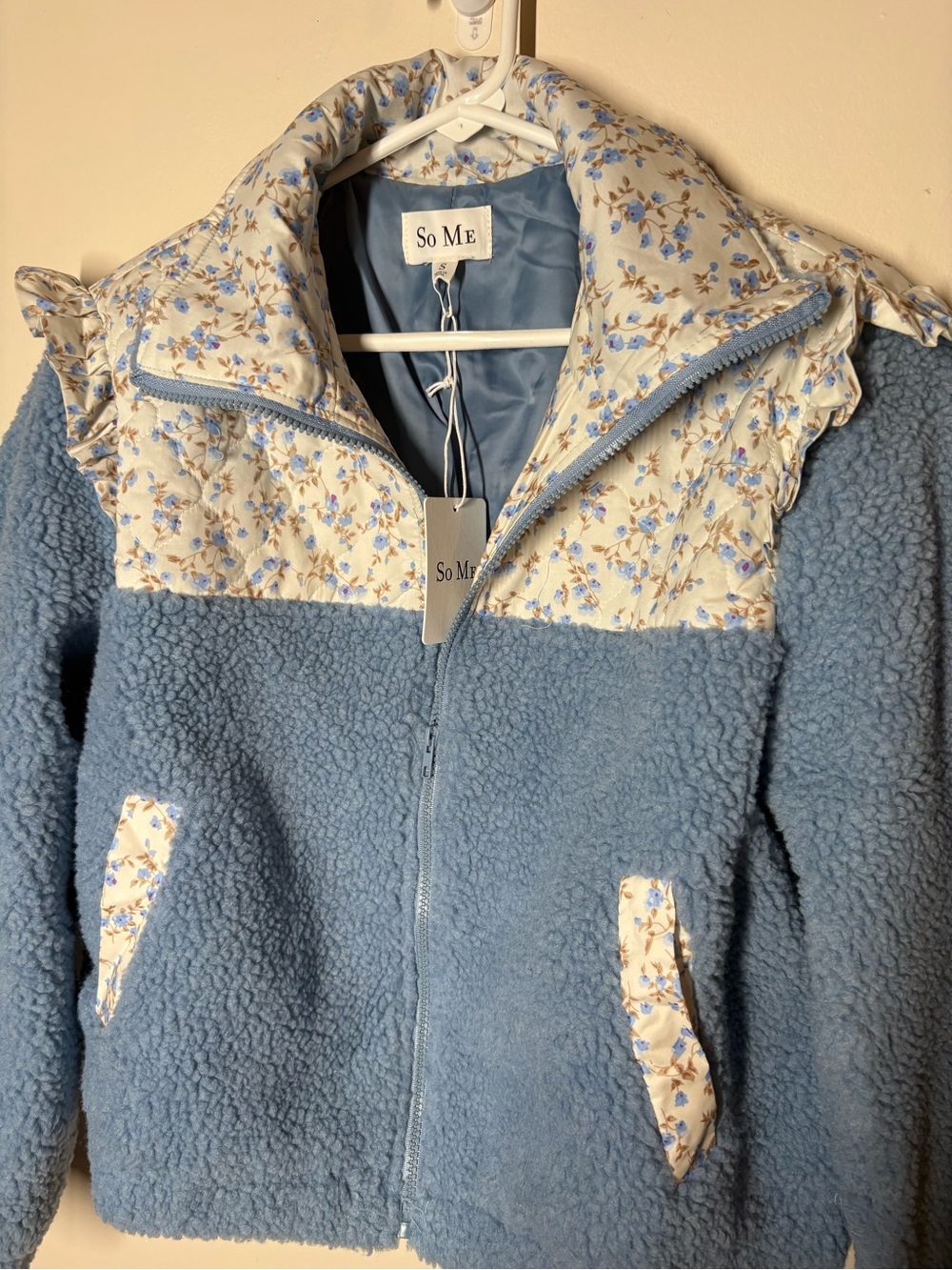 {NWT} SO ME Faux Fur Sherpa Pull Jacket with Floral Contrast Small - Picture 9 of 9